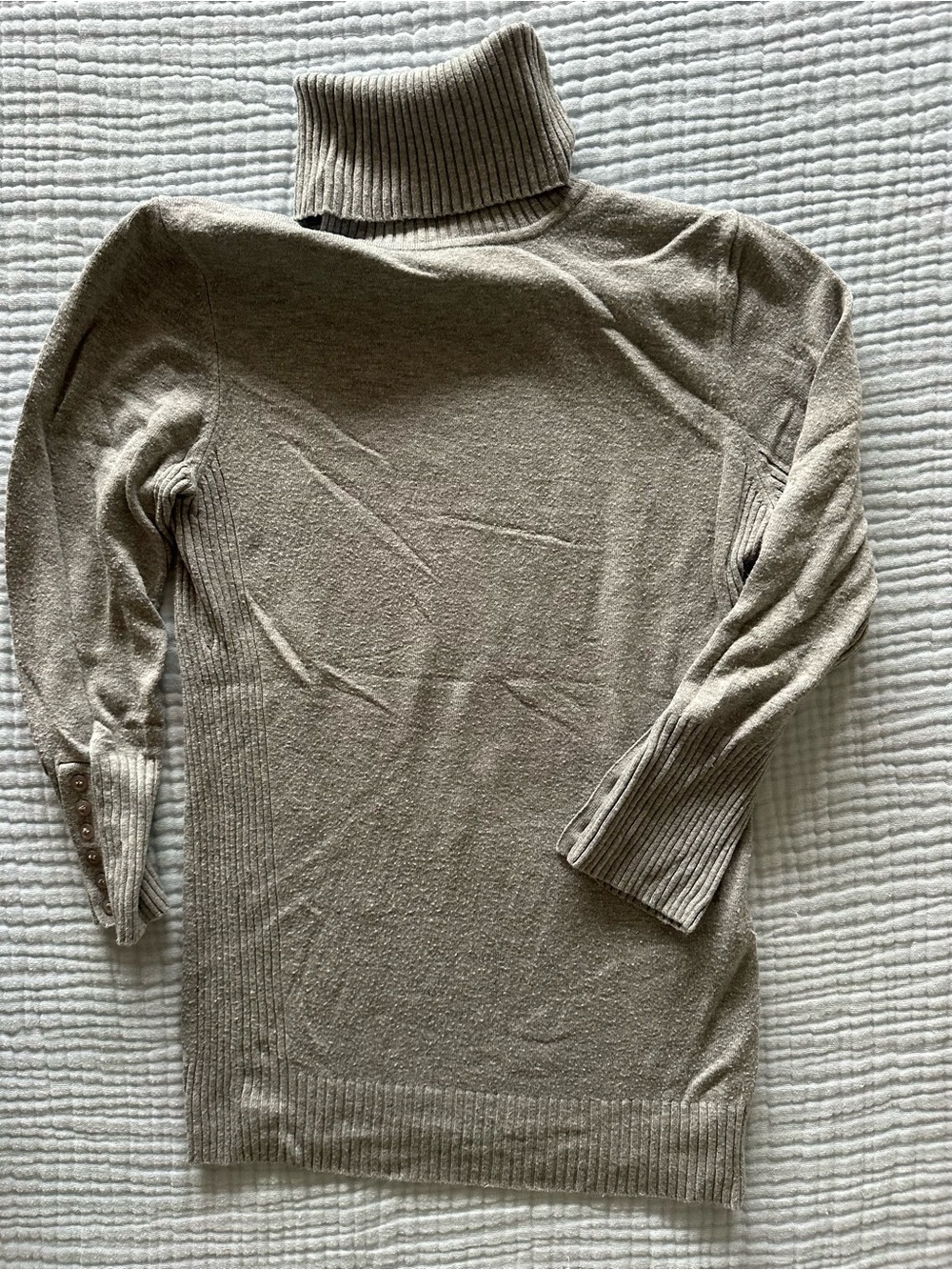 Express grey turtleneck